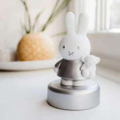 Bambolino Toys Nijntje 3D Zilver Nachtlampje 33197 -babyproducten 33197 9 mf rd bt night light silver ambiance 01 2