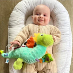 Playgro Sensory Friends Dusty Dragon Buggyspeeltje P0188473 -babyproducten playgro sensory friends dusty dragon buggyspeeltje p0188473 .9